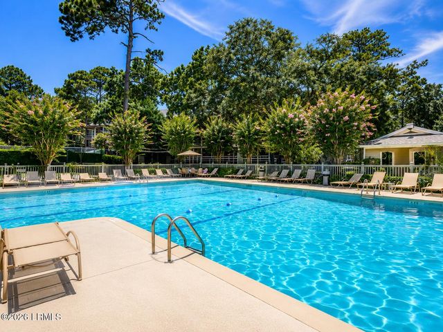 45 Folly Field Rd Apt 11J, Hilton Head Island, SC 29928