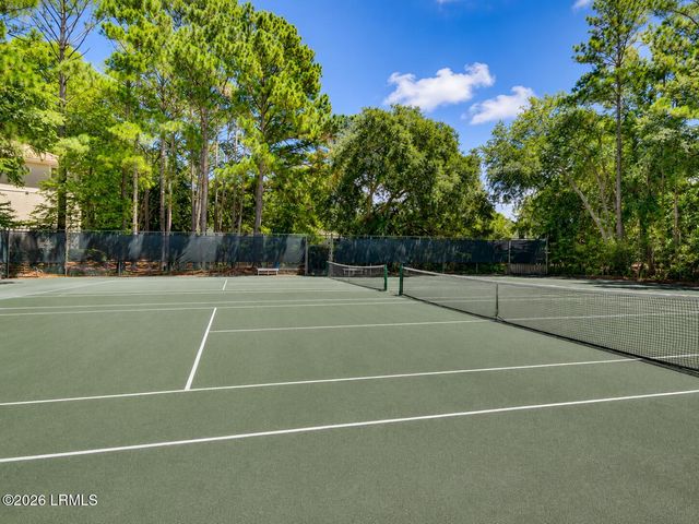 45 Folly Field Rd Apt 11J, Hilton Head Island, SC 29928