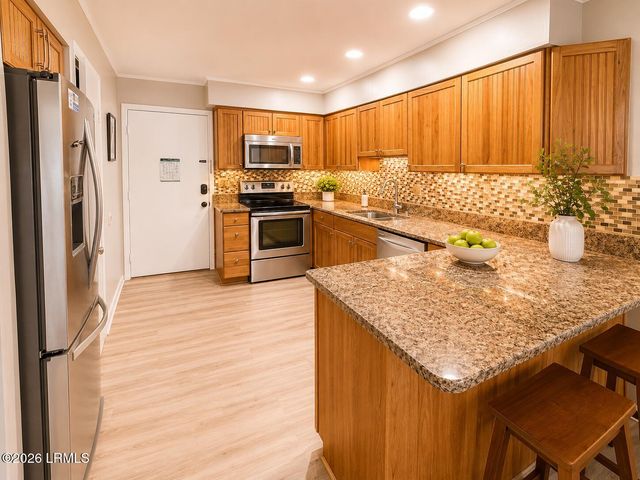 45 Folly Field Rd Apt 11J, Hilton Head Island, SC 29928