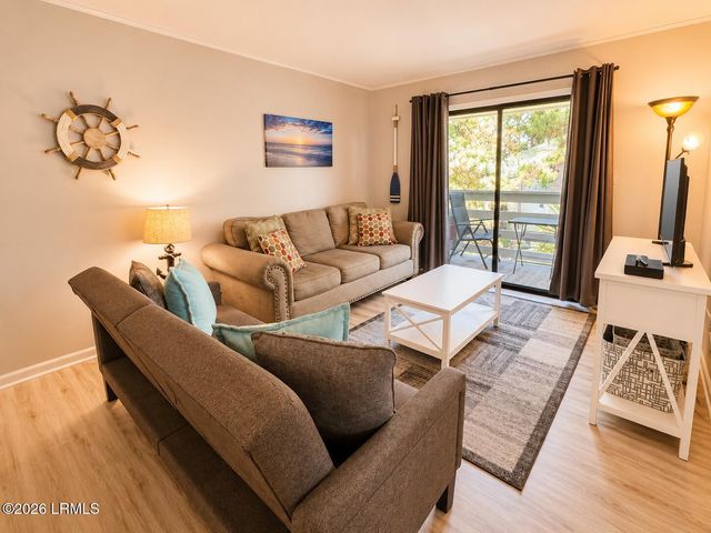 45 Folly Field Rd Apt 11J, Hilton Head Island, SC 29928