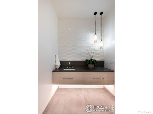 640 Iris Avenue, Boulder, CO 80304