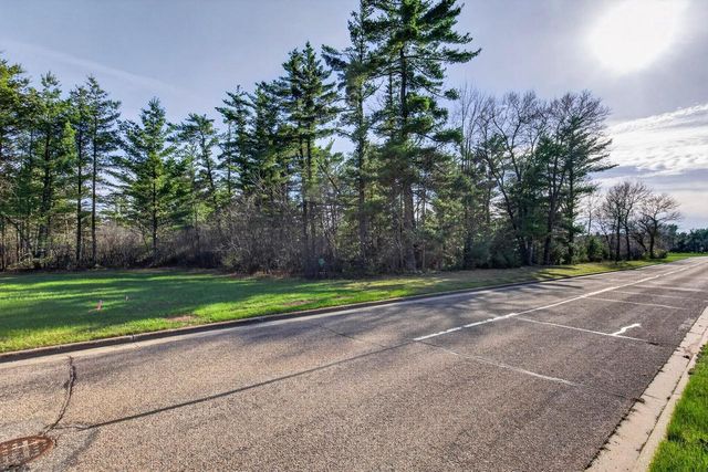 2411 APPLE STREET, Wisconsin Rapids, WI 54494