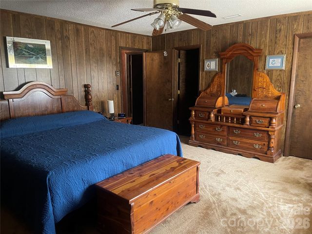 1870 Oakland Road, Forest City, NC 28043