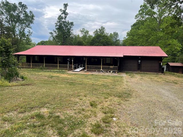 1870 Oakland Road, Forest City, NC 28043