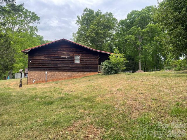 1870 Oakland Road, Forest City, NC 28043