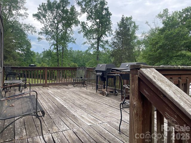 1870 Oakland Road, Forest City, NC 28043