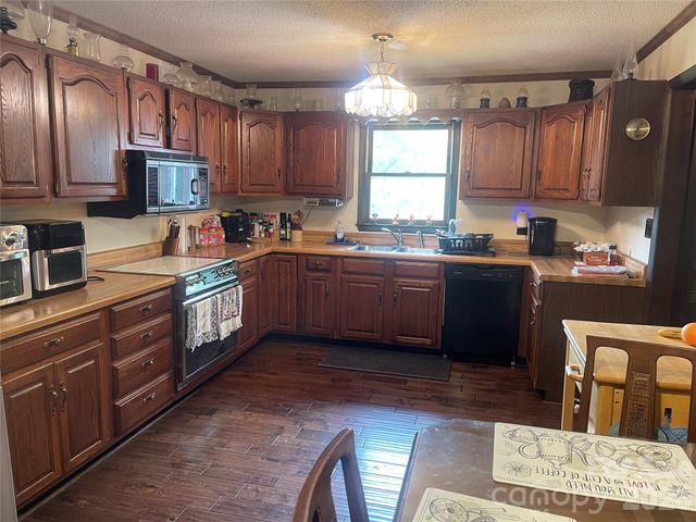 1870 Oakland Road, Forest City, NC 28043
