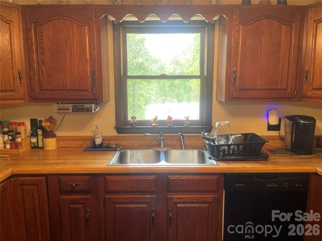 1870 Oakland Road, Forest City, NC 28043