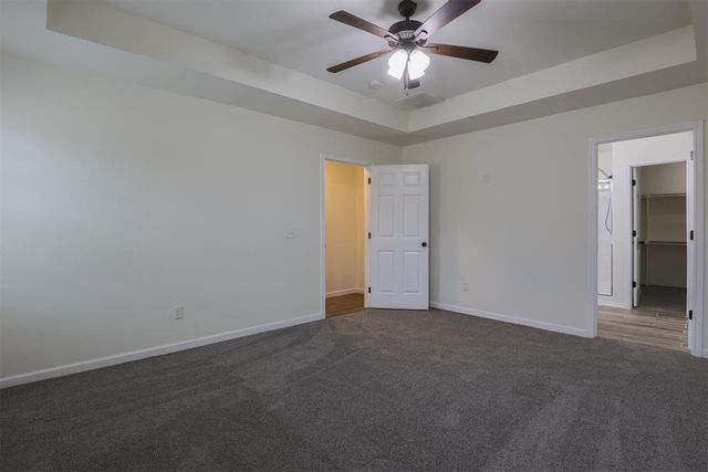 12405 SW 7th Street, Yukon, OK 73099