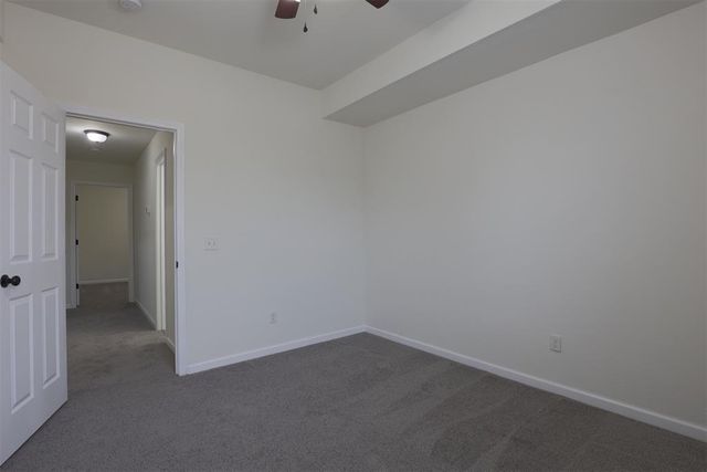 12405 SW 7th Street, Yukon, OK 73099