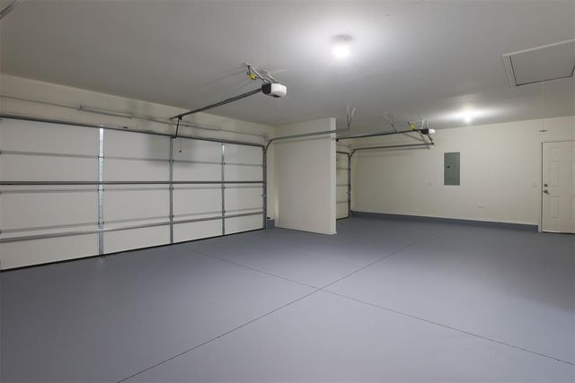 12405 SW 7th Street, Yukon, OK 73099