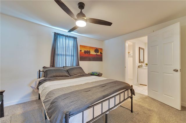 430 S Washington Street, Siloam Springs, AR 72761