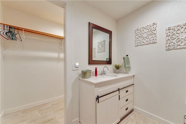 430 S Washington Street, Siloam Springs, AR 72761