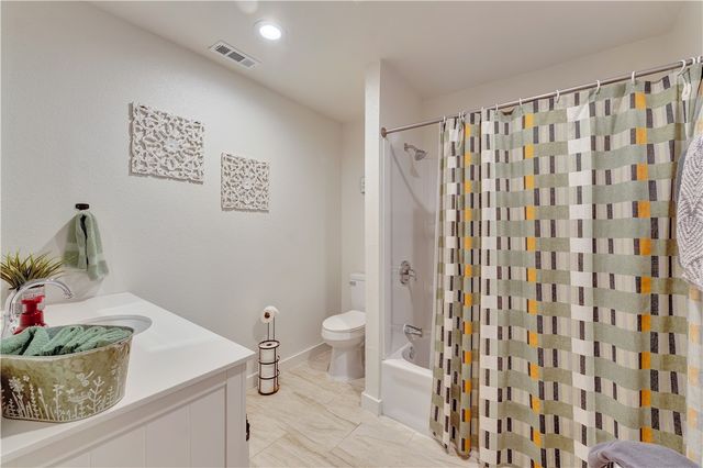 430 S Washington Street, Siloam Springs, AR 72761