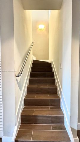 6428 NW 105th Pl, Doral, FL 33178