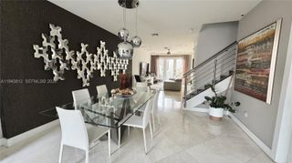 6428 NW 105th Pl, Doral, FL 33178