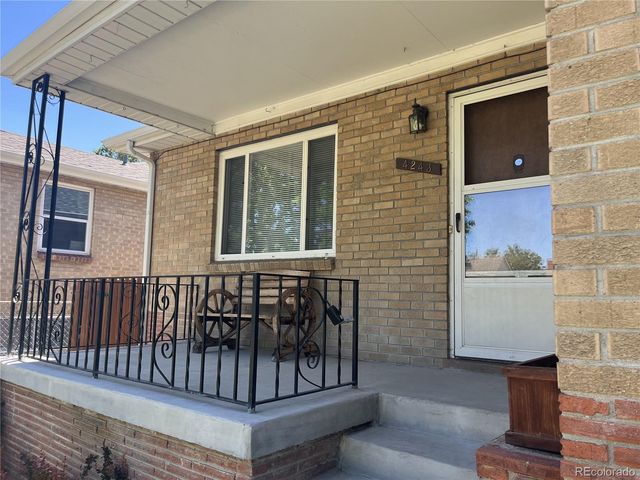 4243 Wyandot Street, Denver, CO 80211