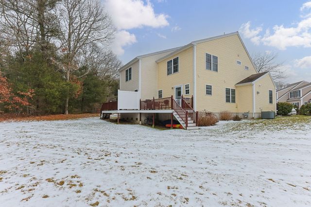 32 Carleton Street UNIT 32, Onset, MA 02558