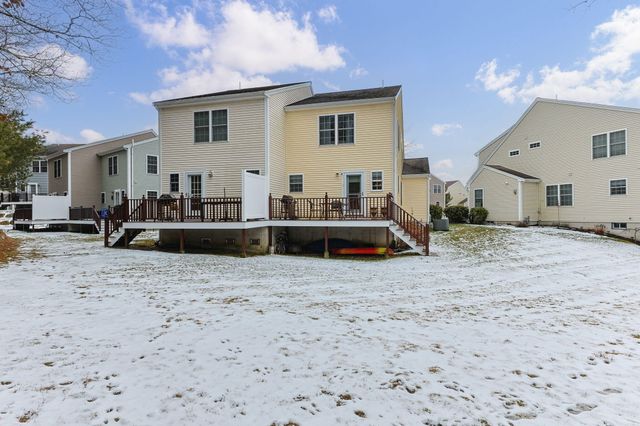 32 Carleton Street UNIT 32, Onset, MA 02558