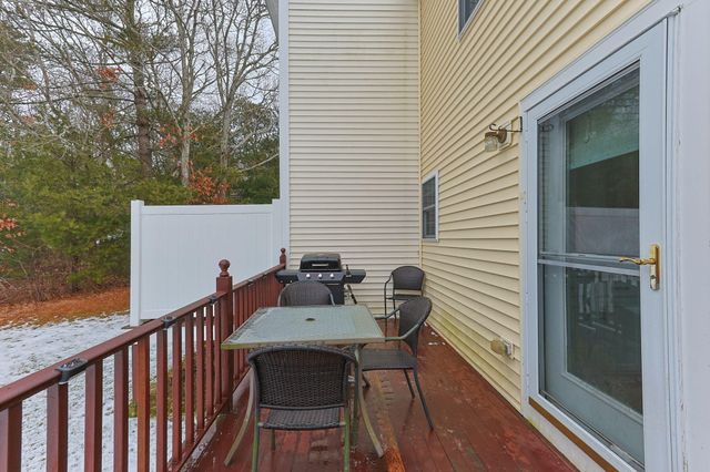 32 Carleton Street UNIT 32, Onset, MA 02558