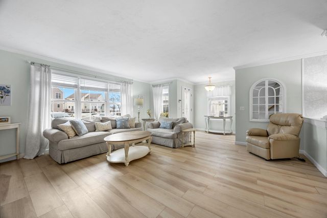 32 Carleton Street UNIT 32, Onset, MA 02558