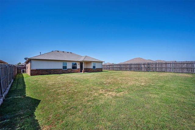 11713 NW 131st Street, Piedmont, OK 73078