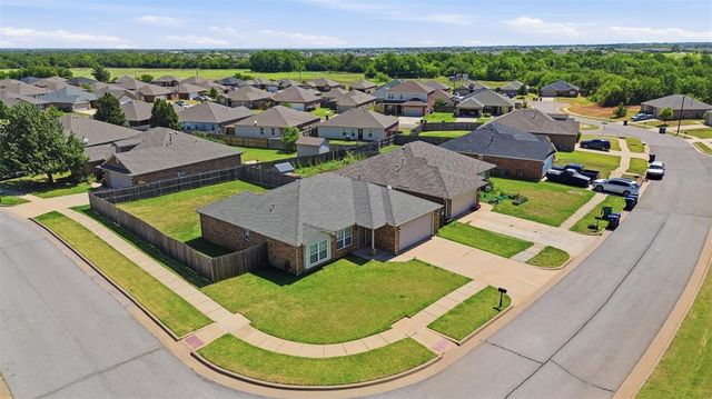11713 NW 131st Street, Piedmont, OK 73078