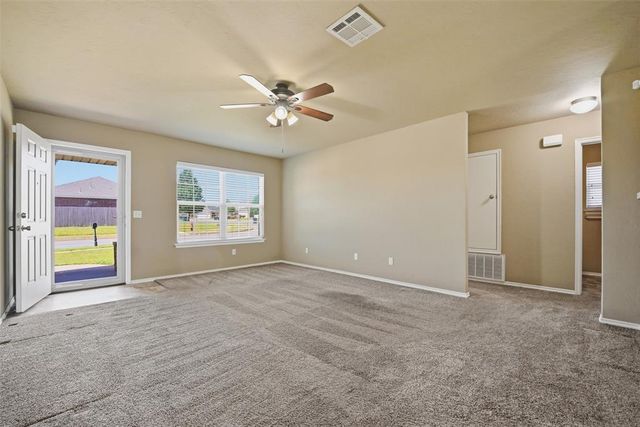 11713 NW 131st Street, Piedmont, OK 73078