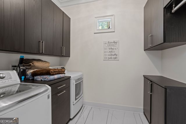 218 Riverlake Road, Fair Play, SC 29643
