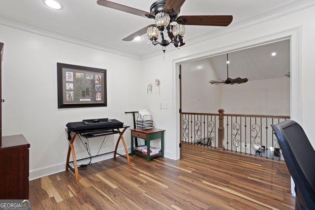 218 Riverlake Road, Fair Play, SC 29643