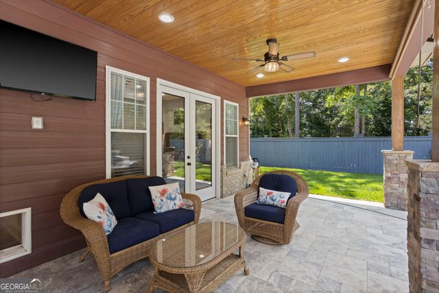 218 Riverlake Road, Fair Play, SC 29643