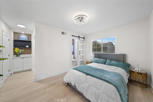 2717 6th, Rialto, CA 92376