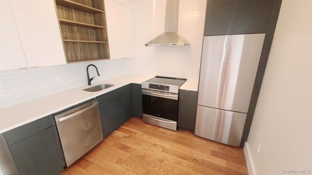 499 Evergreen Avenue 5B, Brooklyn, NY 11221
