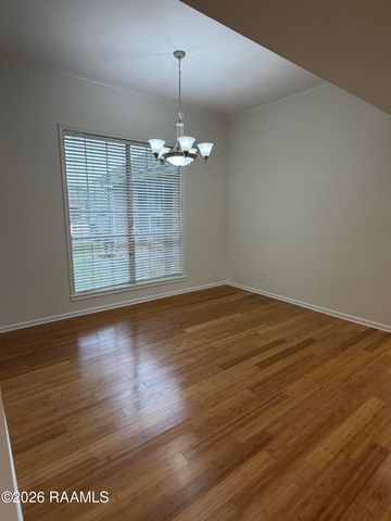 103 Kirkwood Lane, Youngsville, LA 70592