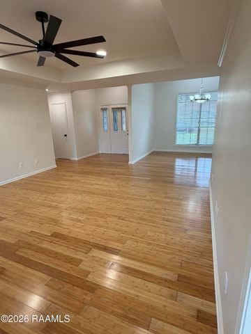 103 Kirkwood Lane, Youngsville, LA 70592