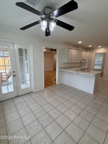 103 Kirkwood Lane, Youngsville, LA 70592