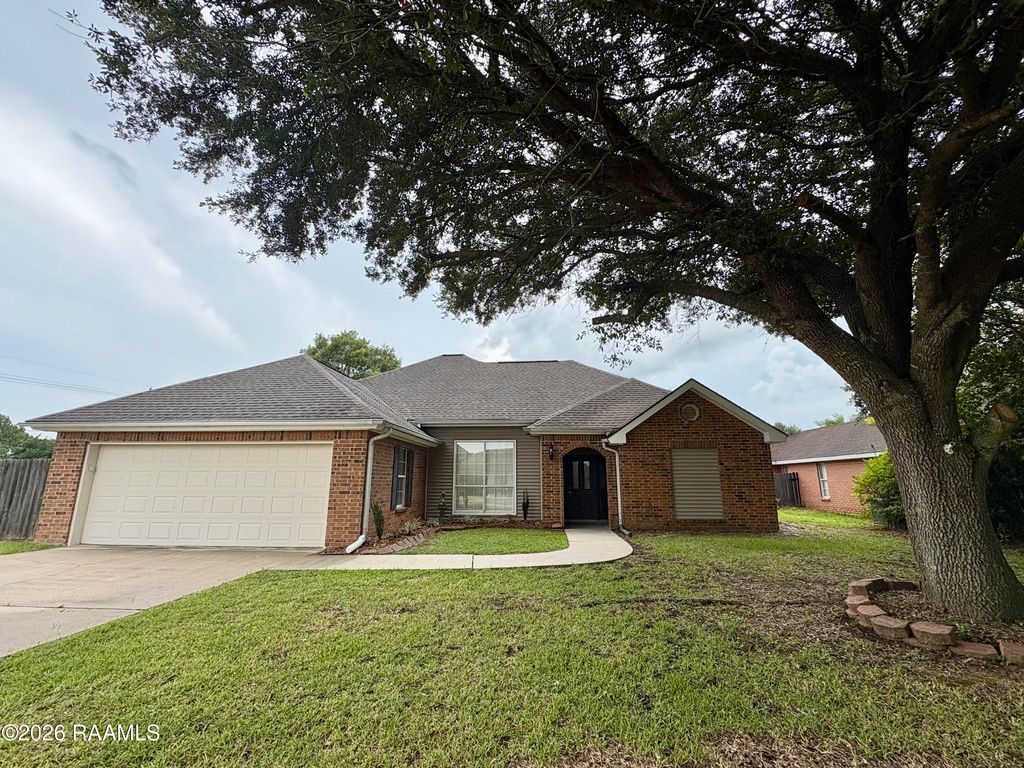 103 Kirkwood Lane, Youngsville, LA 70592
