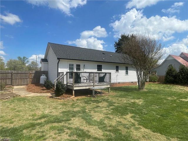 6425 Tobaccoville Road, Tobaccoville, NC 27050