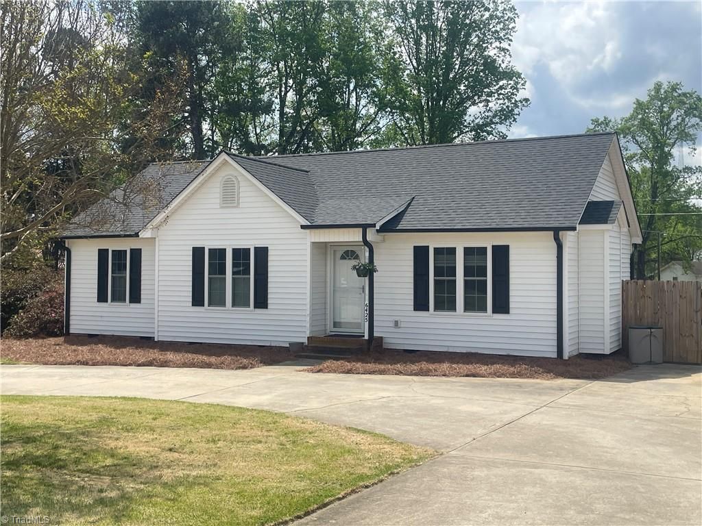 6425 Tobaccoville Road, Tobaccoville, NC 27050