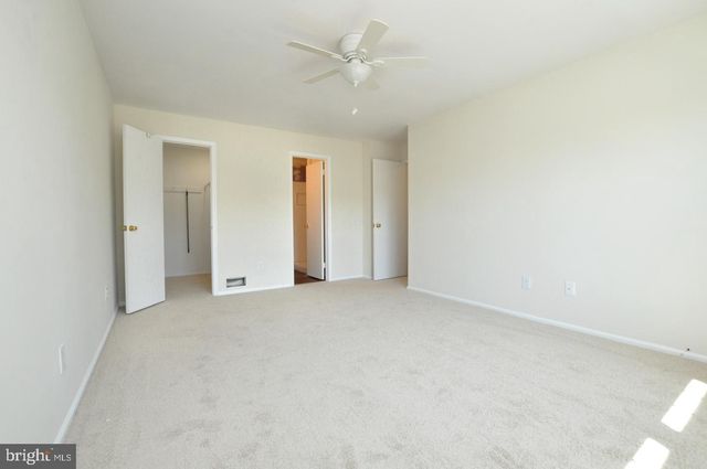 4208-B ADELAIDE DR, Mount Laurel, NJ 08054