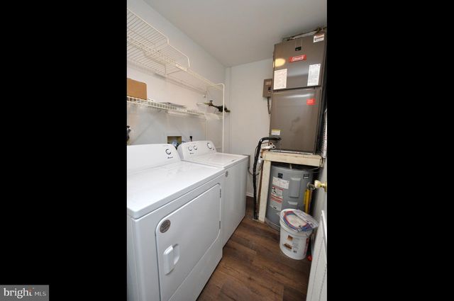 4208-B ADELAIDE DR, Mount Laurel, NJ 08054