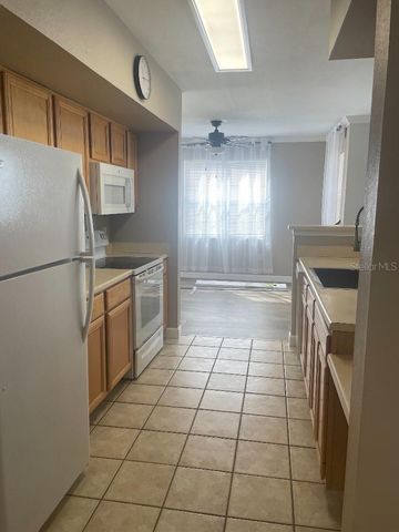 1195 VILLAGIO CIRCLE 101, Sarasota, FL 34237