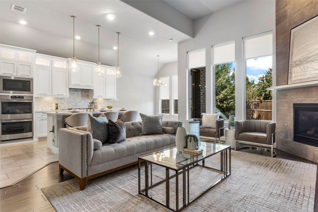 17643 Pinyon Lane, Dallas, TX 75252