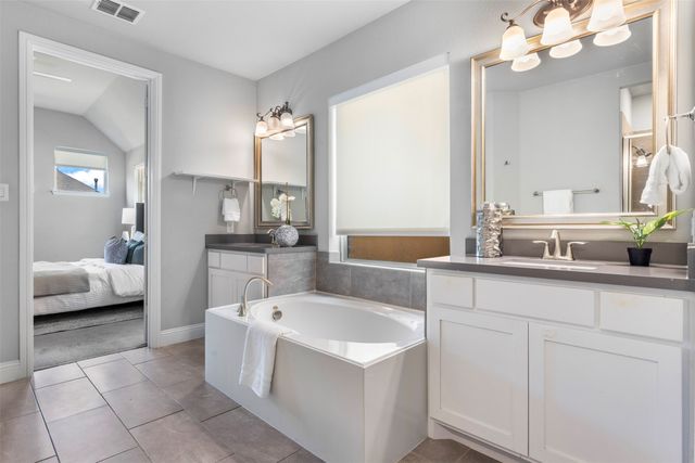 17643 Pinyon Lane, Dallas, TX 75252