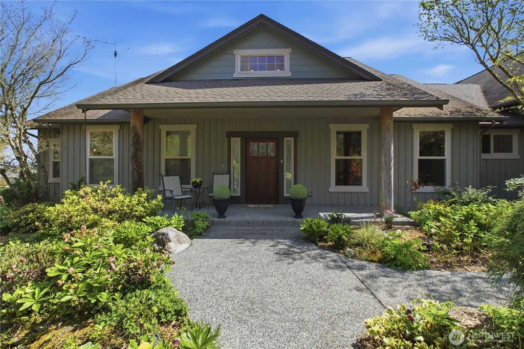 23506 Seatter Road NE, Kingston, WA 98346