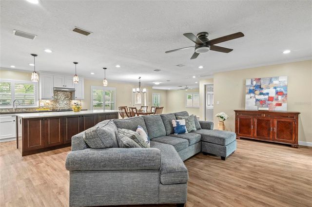 516 PUERTA COURT, Altamonte Springs, FL 32701