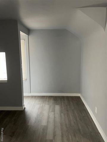 1646 21st Street, Wyandotte, MI 48192