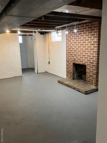 1646 21st Street, Wyandotte, MI 48192