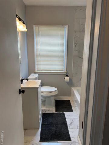 1646 21st Street, Wyandotte, MI 48192