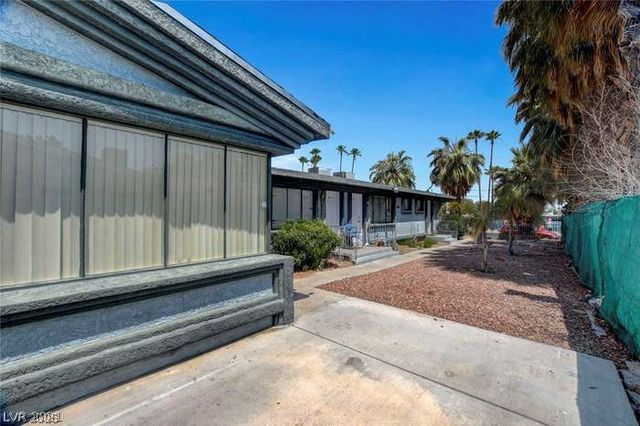 510 South 10th Street, Las Vegas, NV 89101